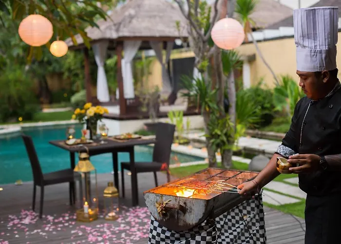 Seriska Satu Sanur,a Luxury 4-bedroom Villa, 5 Mins Walk To Icon Mall, & 24hrs Security Villa Sanur