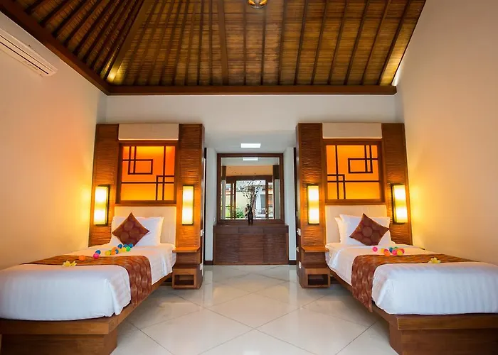 Villa Seriska Satu Sanur,a Luxury 4-bedroom Villa, 5 Mins Walk To Icon Mall, & 24hrs Security