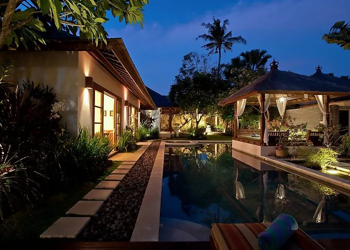 Seriska Satu Sanur,a Luxury 4-bedroom Villa, 5 Mins Walk To Icon Mall, & 24hrs Security Sanur