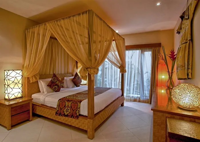 Seriska Satu Sanur,a Luxury 4-bedroom Villa, 5 Mins Walk To Icon Mall, & 24hrs Security